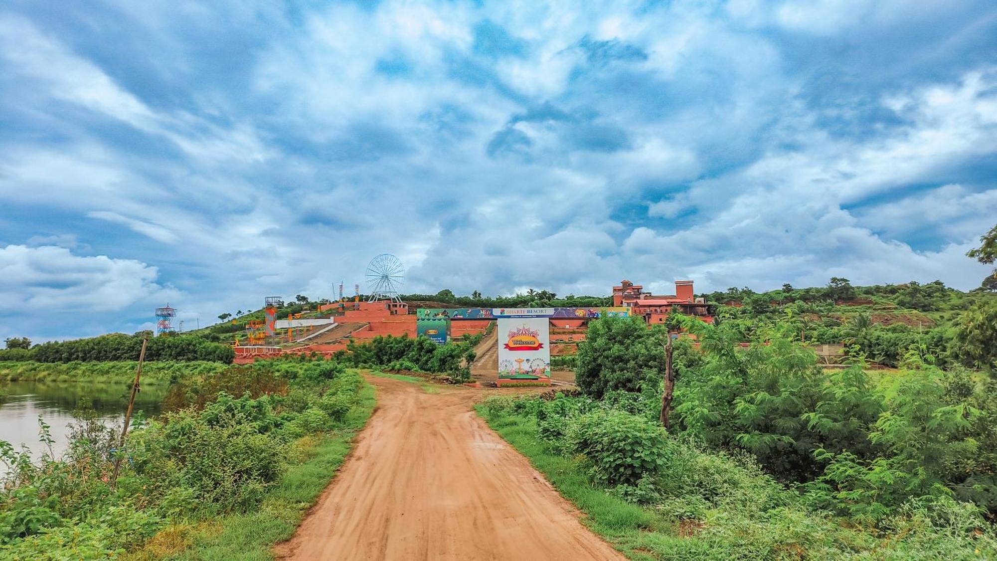 Regenta Bharti Amusement & Adventure Resort Pune, Urulikanchan Uruli Kānchān Exterior foto
